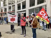 Pau : cent enseignants et étudiants dénoncent les suppressions de postes dans l'Éducation