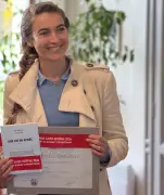 Perrine Austry remporte le prix du roman contemporain à Saint-Estèphe