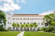 Raffles Singapore, l'hôtel légendaire où l'histoire se mêle au luxe intemporel