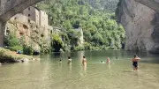 Saint-Chély-du-Tarn : la plage de carte postale des gorges du Tarn en Lozère