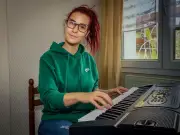 SelenB, une artiste électro house en reconversion après une carrière dans les services