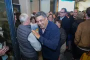 Serge Blanco conquiert Biarritz en séduisant les quartiers populaires éloignés du littoral