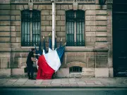 Serge July appelle à la mobilisation citoyenne pour la présidentielle