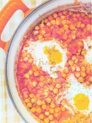 Shakshuka aux pois chiches et zaatar : une recette économique et facile