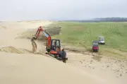 Tempêtes hivernales : le golf de Moliets enseveli sous le sable avant une compétition nationale