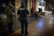 Thomas Cazenave, nouveau maire de Bordeaux, passe sa première soirée avec la police municipale