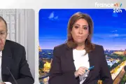 Télé-poubelle : de Loana à Lavrov, les dérives du petit écran sous le feu des critiques