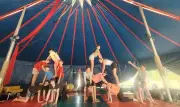 Un Brin de Cirque propose des stages d'été artistiques et éducatifs pour les jeunes à Salles