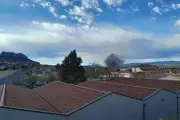 Un entrepôt en flammes à Roquebrune-sur-Argens mobilise plus de 40 pompiers