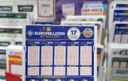 Un vendredi 13 chanceux : des amis remportent un million d'euros à l'Euromillions dans le Finistère