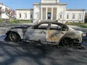 Une BMW prend feu à Saintes : origine accidentelle selon la police