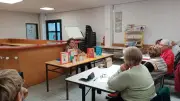 Une dictée pour adultes réunit une quarantaine de participants à Saint-Julien-les-Rosiers