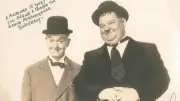 Une photo dédicacée de Laurel et Hardy aux enchères chez Ader