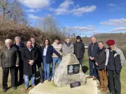 Une stèle inaugurée en hommage à Francis Uchan, visionnaire de l'irrigation à Boueilh