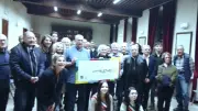 Villeneuve-lès-Avignon : un chèque de 10 694 € pour le Téléthon remis en mairie