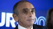Zemmour promet le retour de la blouse et du certificat d'études à l'école