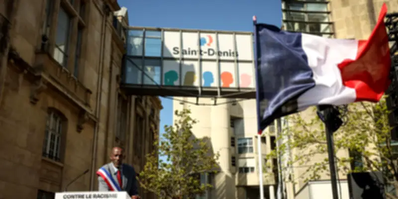 Le maire de Bagnères-de-Bigorre porte plainte pour des tags visant des élus insoumis