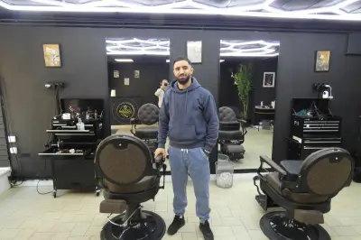 Abdelali Ouhadi ouvre le 84 Barber Shop à Thiviers après une carrière au Maroc et à Périgueux