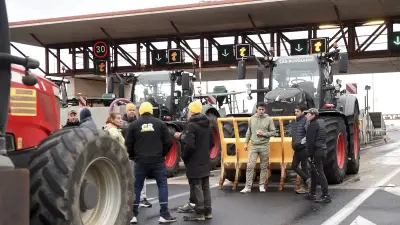 Agriculteurs en colère : la remise de 4 centimes sur le GNR jugée insuffisante face à la flambée des prix