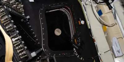 Artemis 2 : les astronautes battent le record de distance de la Terre et se préparent à survoler la Lune