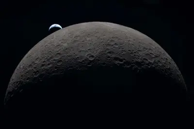 Artemis 2 : l'équipage observe des impacts de météorites lunaires inquiétants pour la NASA
