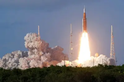 Artémis 2 en orbite terrestre : l'équipage entame son voyage historique vers la Lune