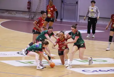 Aunis échoue de peu face à Évron dans un match haletant de handball