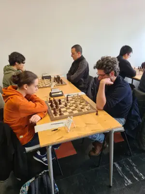 Brassempouy : Une soirée échecs pour initier les jeunes et un tournoi amical