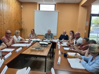 Budget 2025 à Les Peintures : stabilité fiscale et tensions politiques