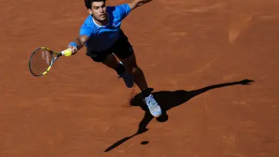 Carlos Alcaraz forfait pour Roland-Garros 2026 à cause du poignet