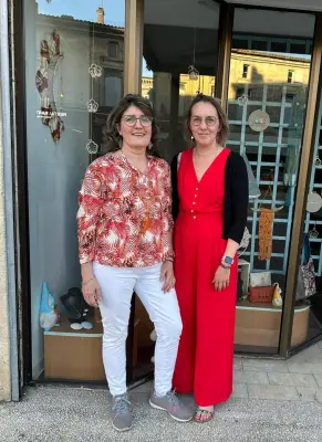 Castillon-la-Bataille inaugure Le Rayon des créateurs, un espace artisanal dédié au fait main