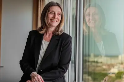 Christine Bost passe le relais à Thomas Cazenave à Bordeaux Métropole : bilan d'une mandature