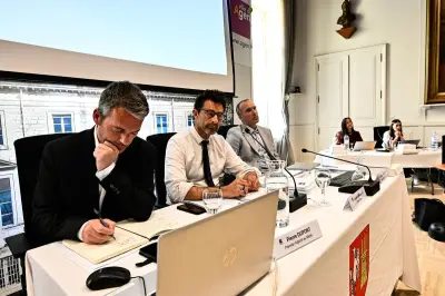 Conseil municipal d'Agen : tensions budgétaires et hausse des indemnités divisent