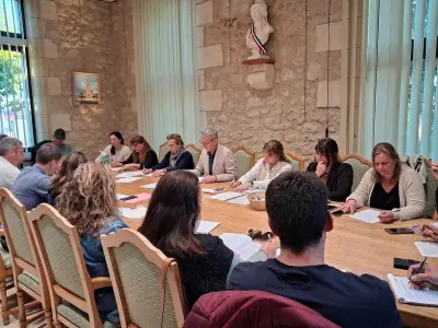 Conseil municipal de Sallebœuf : indemnités fixées et nouveau conseiller installé