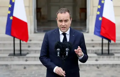 Crise énergétique : le gouvernement dévoile un plan d'électrification massif pour réduire la dépendance aux fossiles