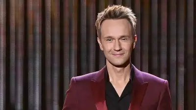 Cyril Féraud, nouvel animateur de Fort Boyard : un rêve d'enfance et des promesses de renouveau