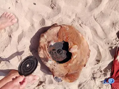 Découverte d'une mine antichar T42 sur la plage de La Coubre