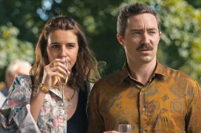 « Des gens bien » : une série belge imprégnée de l'esprit des frères Coen