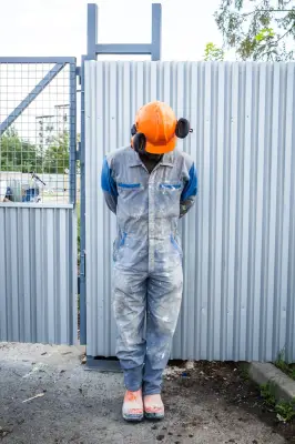 Des patrons français plaident pour la régularisation des travailleurs sans-papiers