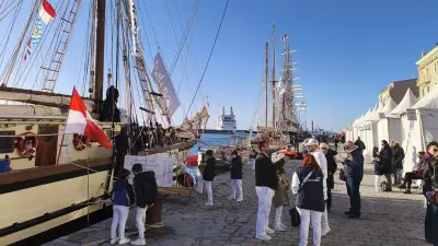 Escale à Sète 2026 : matinée paisible avant la spectaculaire bataille navale