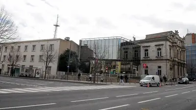 Escroc à Béziers : un faux policier vole les coordonnées bancaires de ses victimes