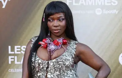 Flammes 2025 : Theodora triomphe, Gims sacré, hommage à Werenoi