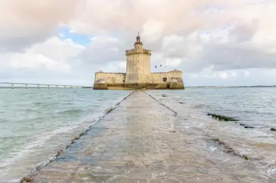 Fort Louvois : une visite exclusive avec le gardien avant l'ouverture au public