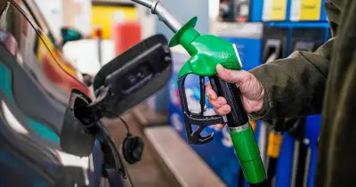 Guerre en Iran : les pétroliers engrangent des profits records grâce à la flambée des prix