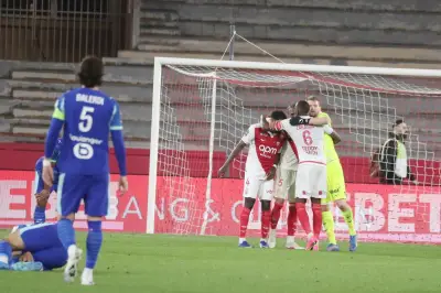 Hradecky héroïque, Balogun brillant : les notes détaillées de la victoire de Monaco face à Marseille