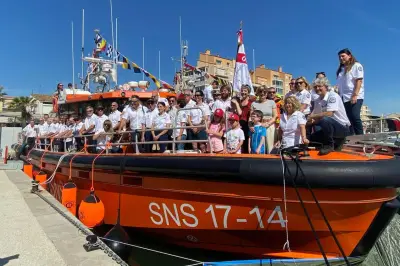 Hyères inaugure un nouveau canot de sauvetage SNSM en hommage à deux figures locales