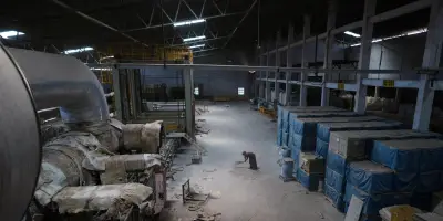 Inde : l'exode des travailleurs migrants des villes face à la pénurie de gaz