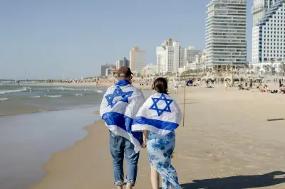 Israël s'enfonce dans la guerre et l'autoritarisme