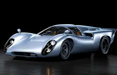 La Lola T70 renaît en version route : un mythe du sport auto revient sur les routes
