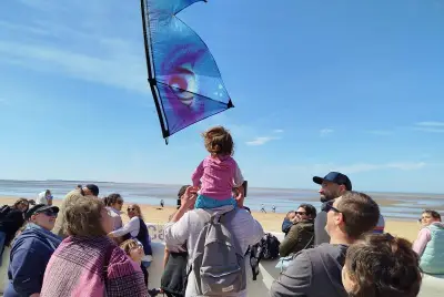 Le Festival du Vent et du Cerf-Volant de Châtelaillon-Plage attire les foules sous le soleil